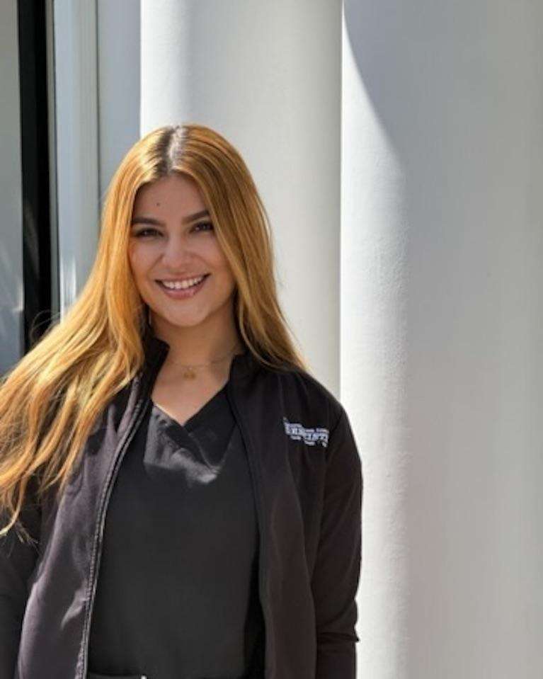 Brianny - Dental Assistant